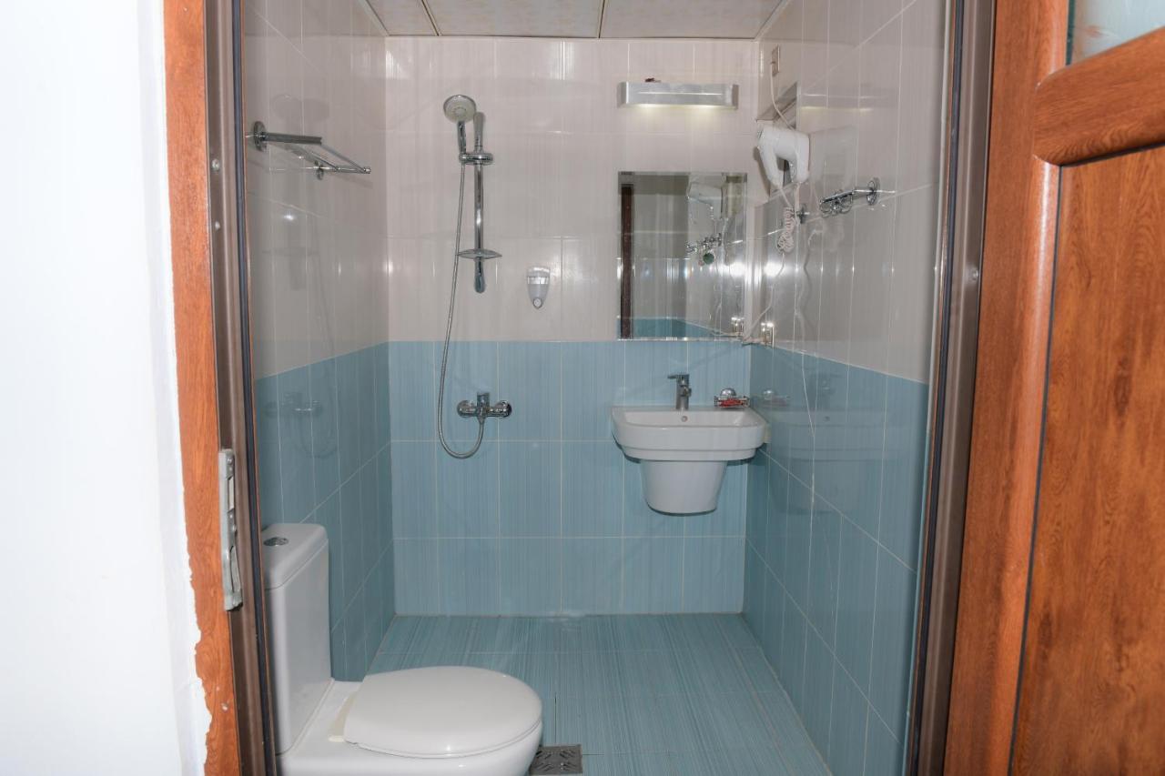 Janet Bludan Hotel Erbil Exteriör bild