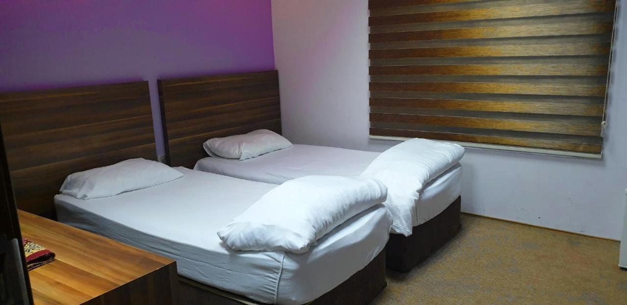 Janet Bludan Hotel Erbil Exteriör bild